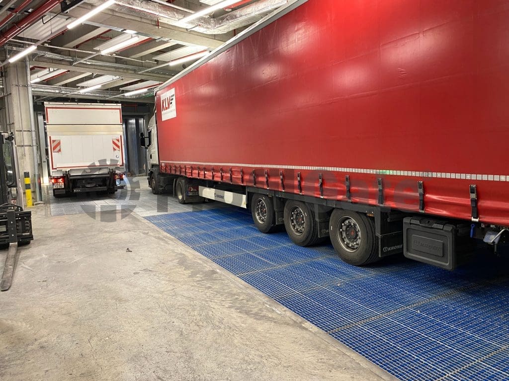 Sistema de limpieza ProfilGate para naves de logística